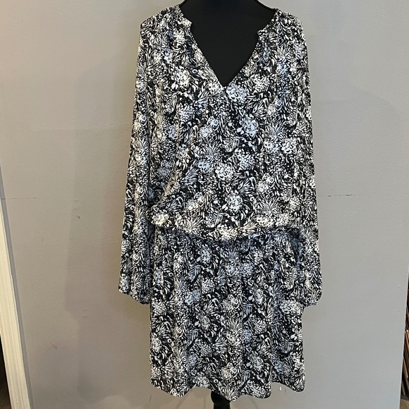Ramy Brook Landa Floral Printed Blouson Mini Dress Small Black/White - Picture 1 of 6